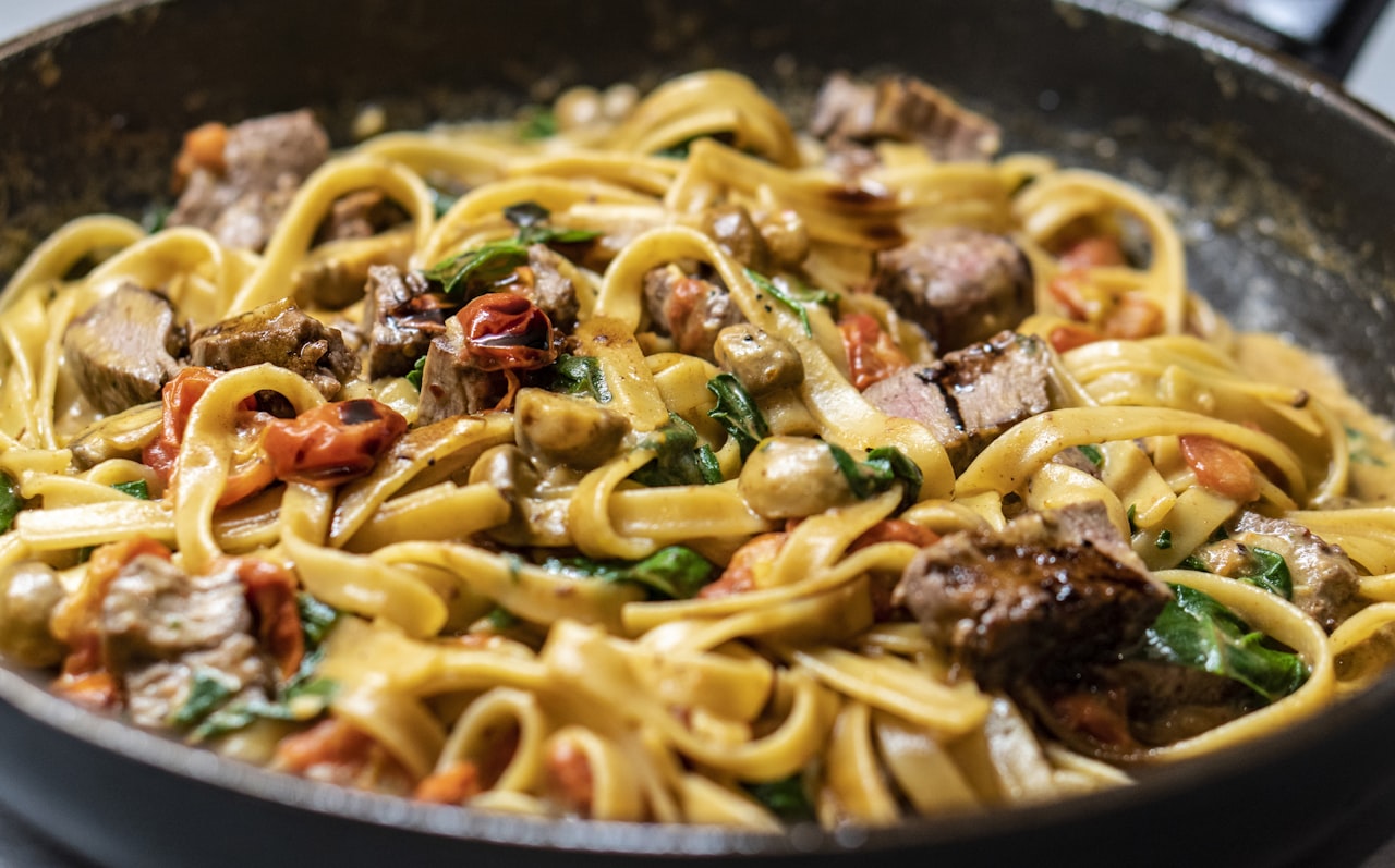 Hausgemachte Pasta – Beispielbild, bis eigene Fotos hochgeladen werden